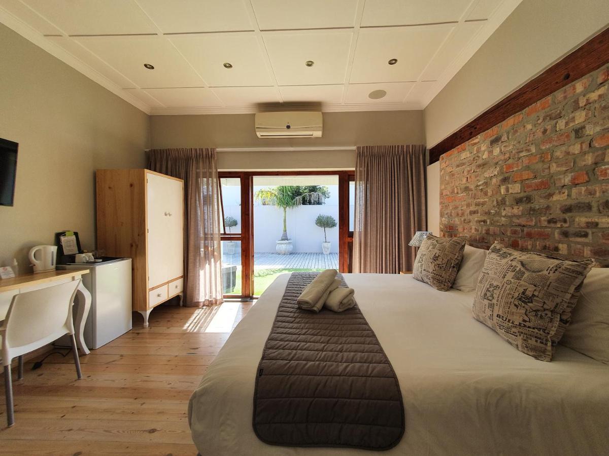 Two Fat Owls Guesthouse George Exterior foto